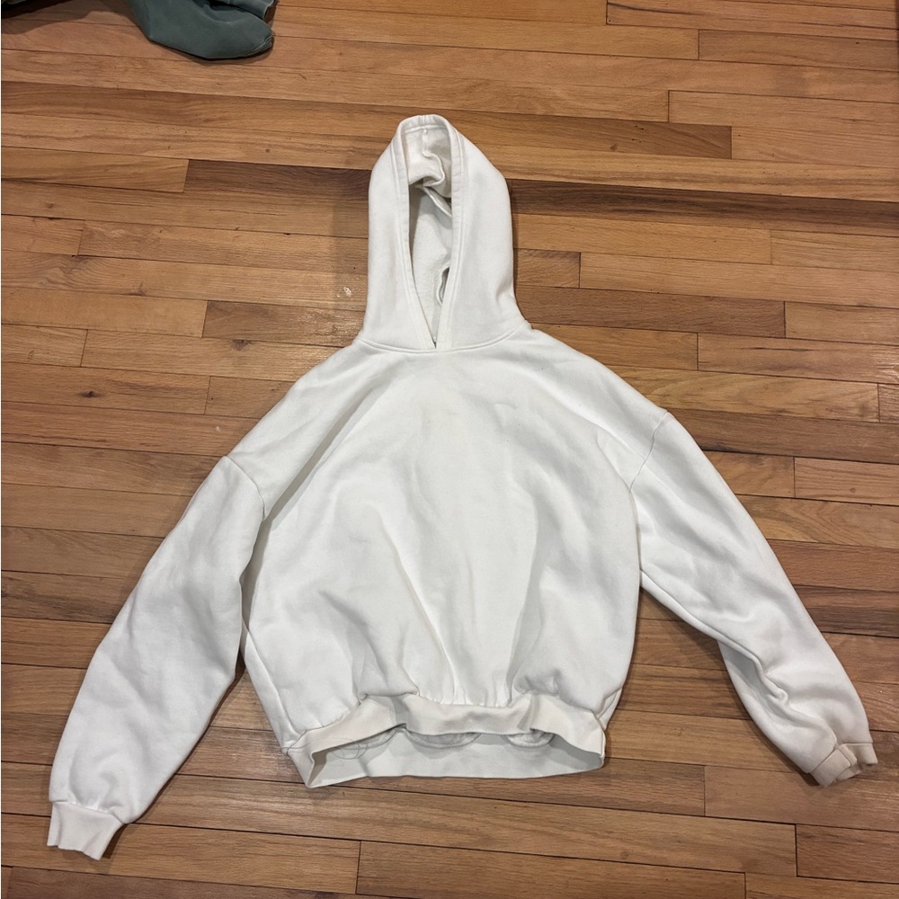 Edikted White Hoodie